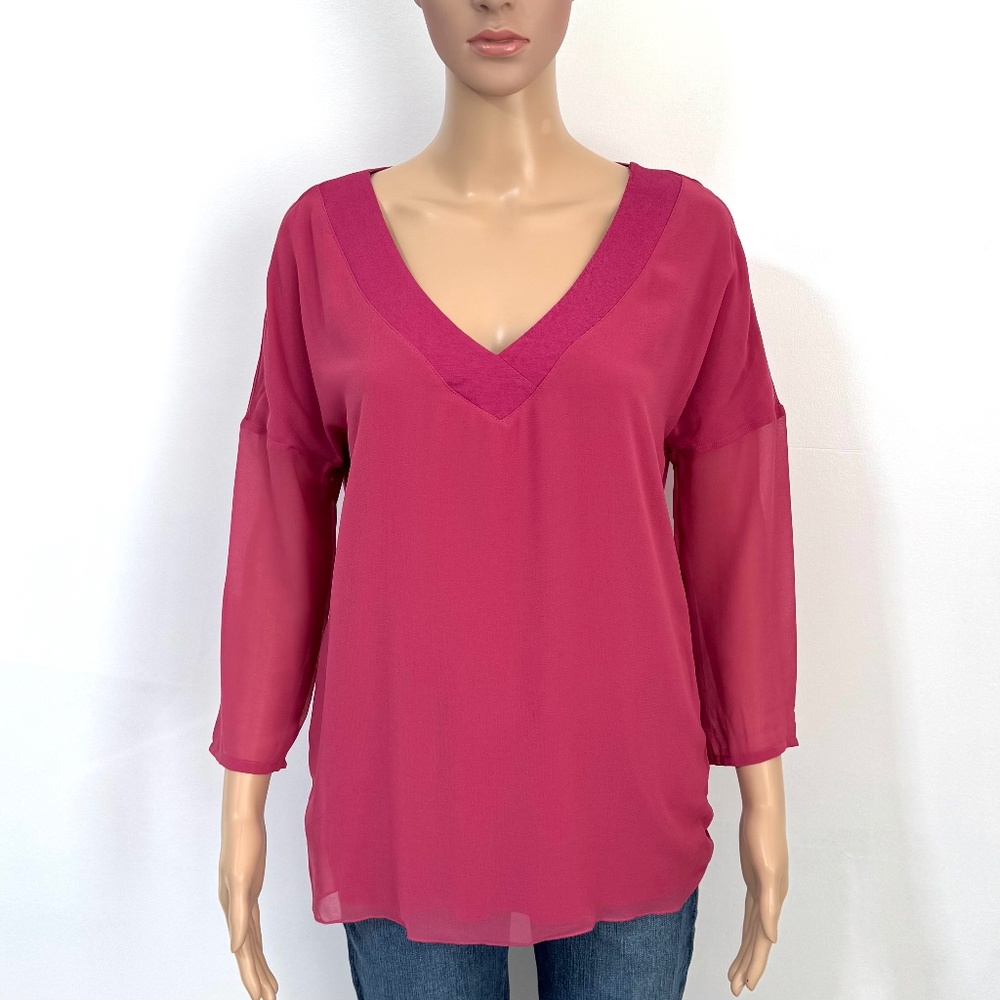 NWT Intimissimi Magenta V-Neck Layered Blouse with Sheer 3/4 Sleeves, Size Small